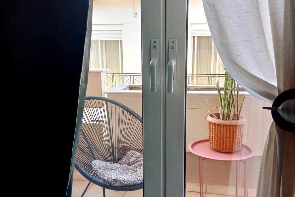 Vincent - Central 2 Bedroom Apartment 79Sqm Tripoli Exterior foto