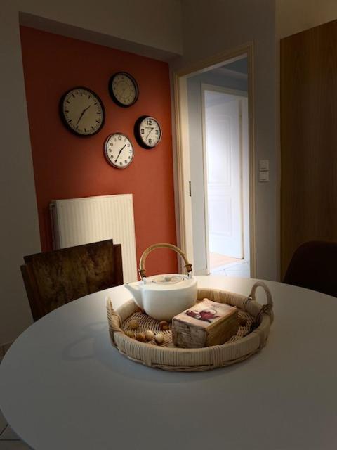 Vincent - Central 2 Bedroom Apartment 79Sqm Tripoli Exterior foto